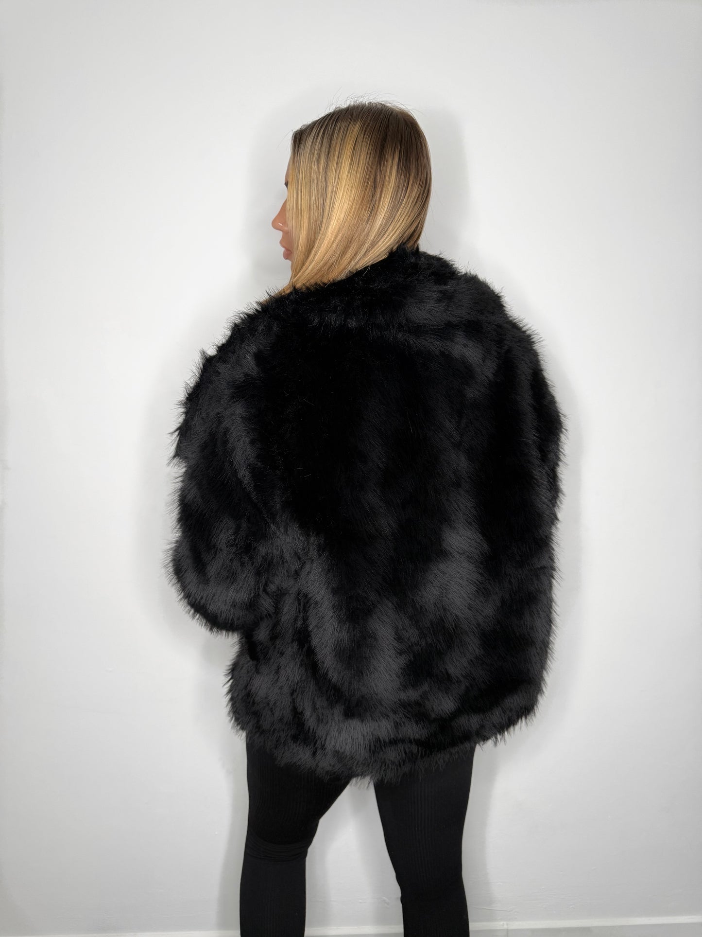 VESTE FOURURE NOIR