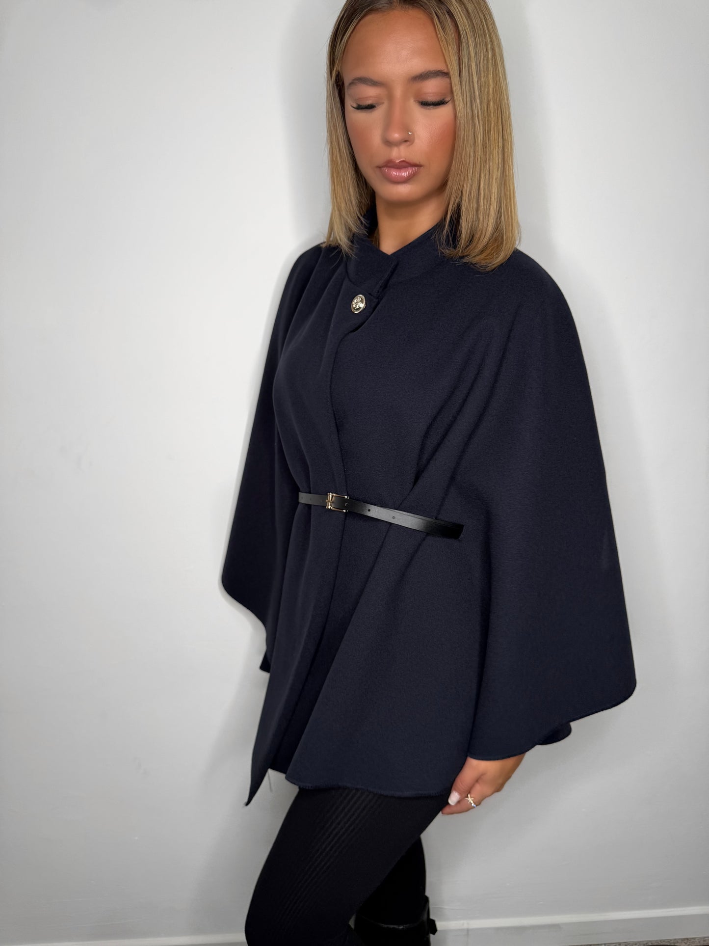 VESTE PONCHO NOIR